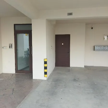 Apartment Flat 105 Larnaca